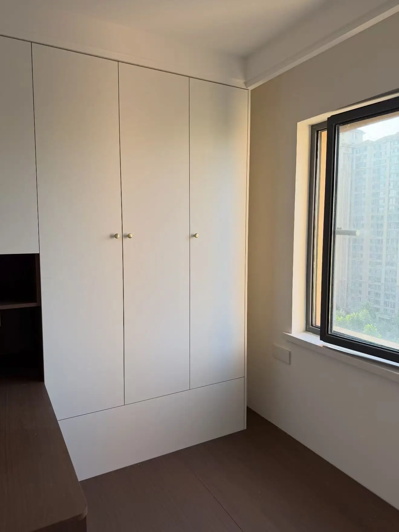 專業(yè)美觀的現(xiàn)代風(fēng)格家具定制板材品牌推薦